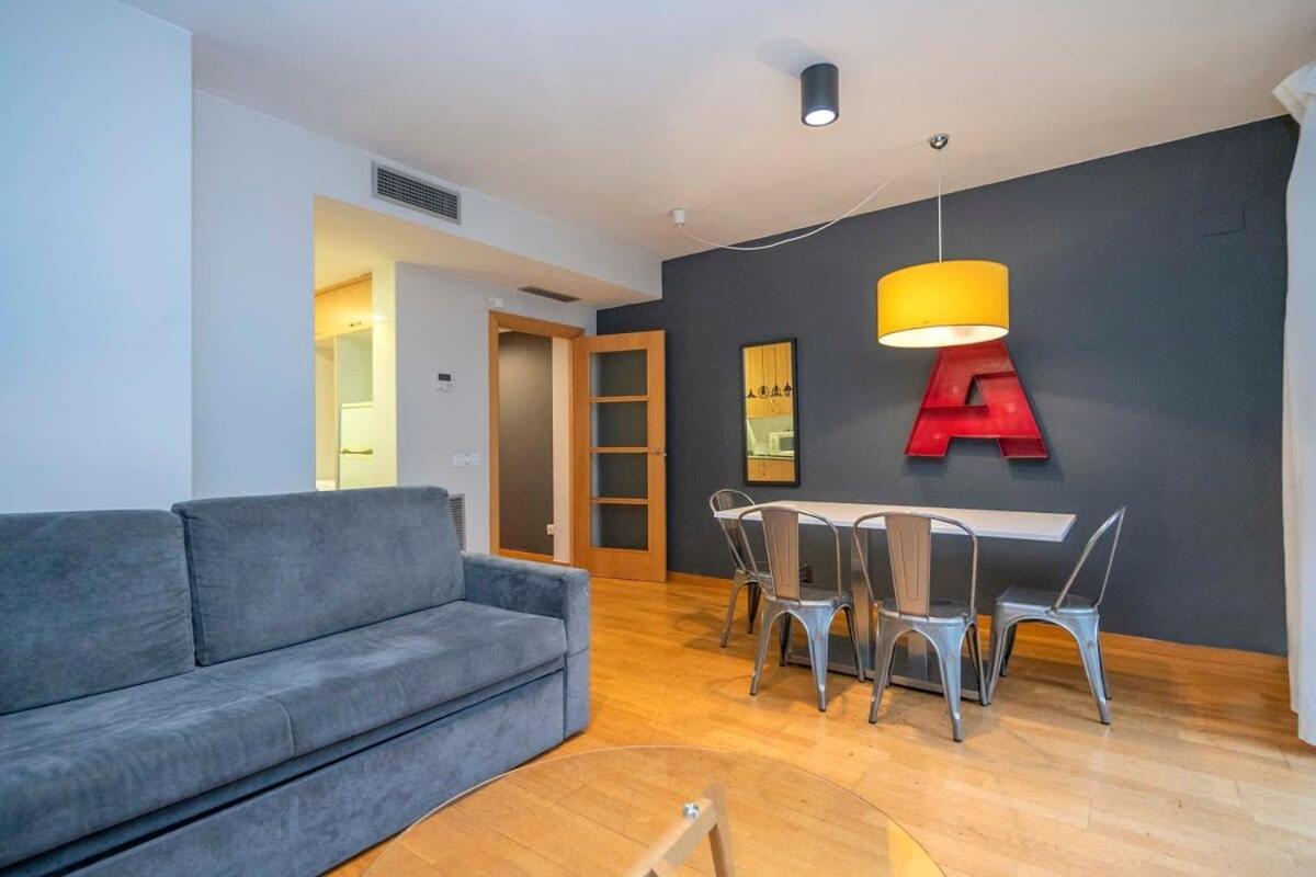 Modern&bright Duplex In Eixample 4-3 *