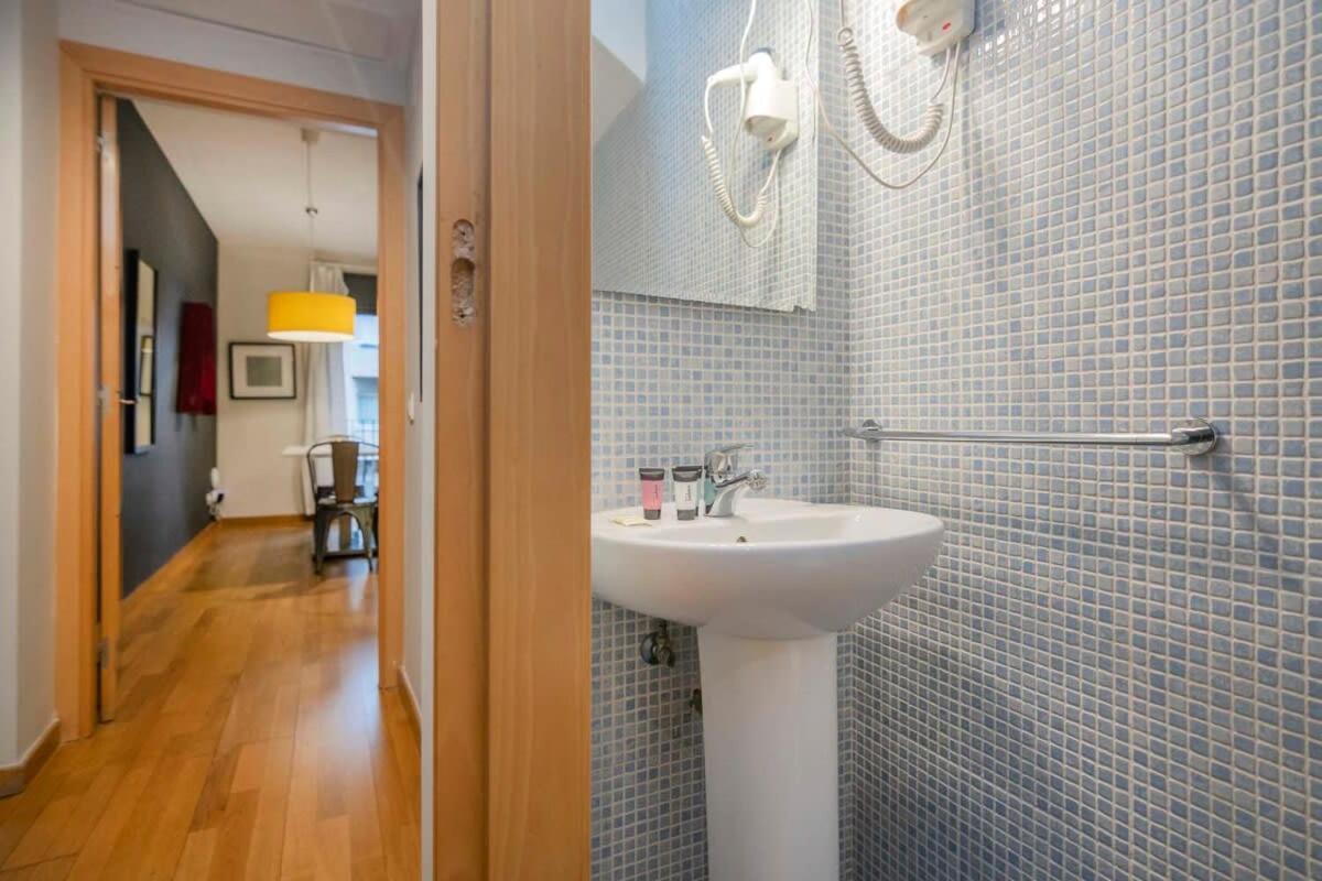 Modern&bright Duplex In Eixample 4-3 *