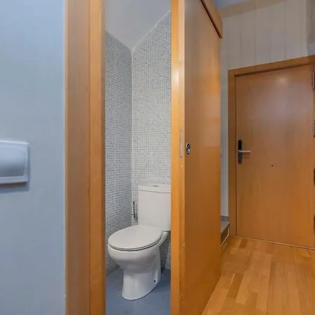 2 Bedroom Duplex Apartment With Balcony 4-3 Barcelona Exterior photo